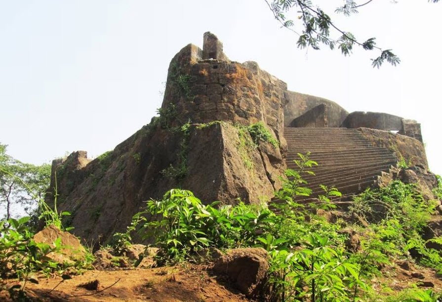 Sion Hillock Fort, Mumbai City, Maharashtra - Vushii.com Sion Hillock Fort, Mumbai City, Maharashtra - Vushii.com